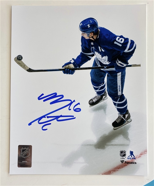 Mitch Marner Toronto Maple Leafs Autographed Puck Magician 8x10 Photo