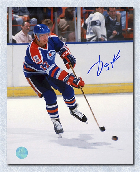 Jari Kurri Edmonton Oilers Autographed Puck Sniper 8x10 Photo