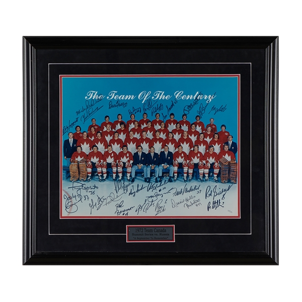 Team Canada 1972 Summit Series Print Signed By 28 Framed 26x28 Display #51/72 