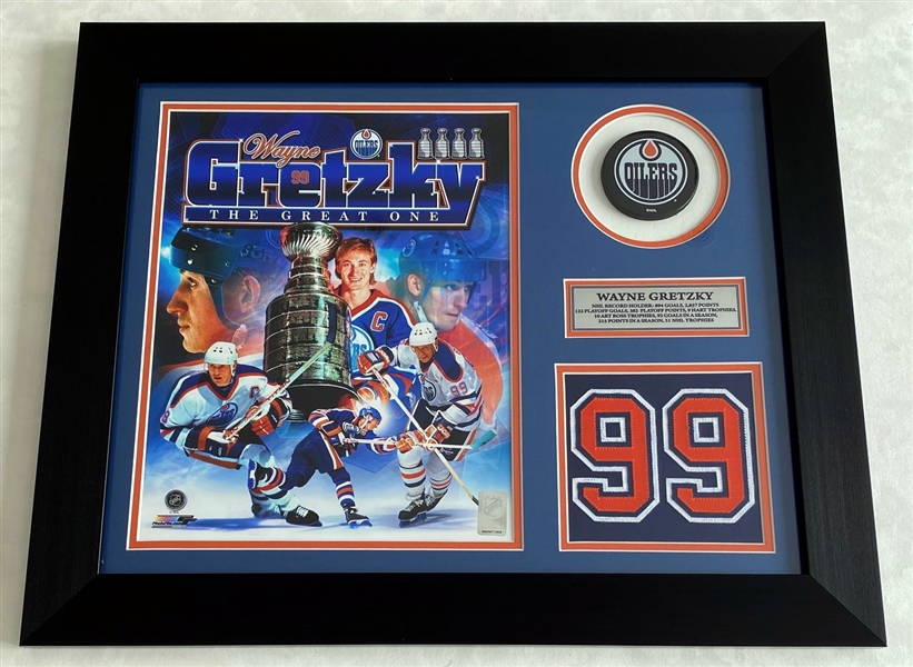 Wayne Gretzky Edmonton Oilers 19x23 Photo, Number Display Frame (Not Signed)