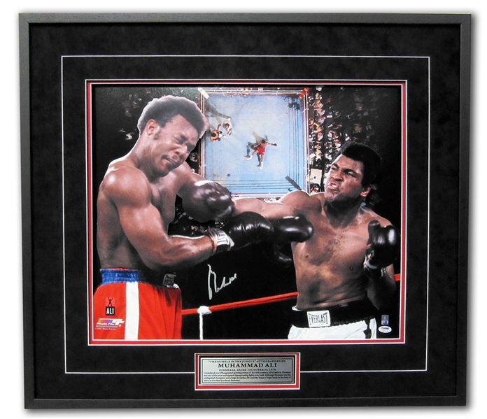 Muhammad Ali Autographed Rumble In The Jungle 3d Boxing 30x33 Frame