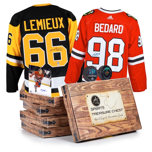 AJ Sports Ultimate Edition 10 Signature Hockey Heroes & Legends Treasure Chest #9/12