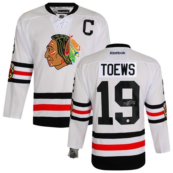 Jonathan Toews Signed Chicago Blackhawks 2017 Winter Classic Reebok Jersey