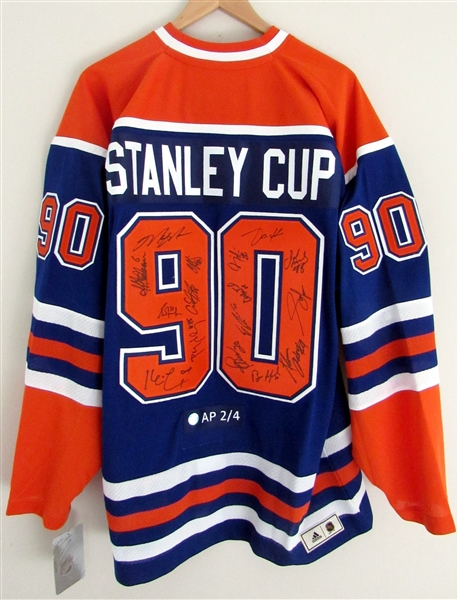 1990 Edmonton Oilers 16 Player Team Signed Stanley Cup Vintage Jersey AP #2/4