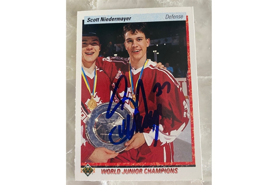 Scott Niedermayer Signed 1991 Upper Deck Canadian World Junior Champions Trading Card #461