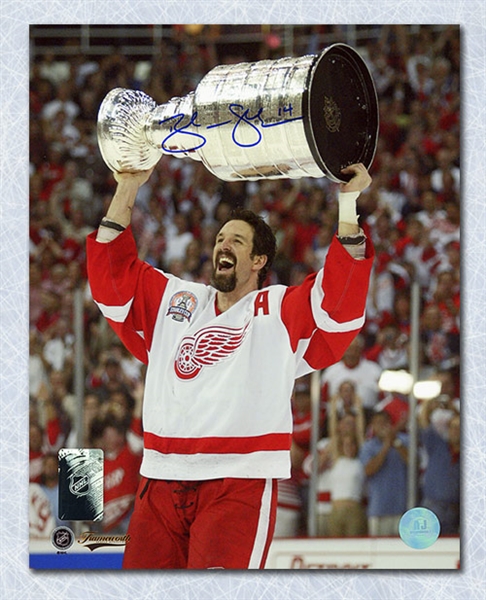 Brendan Shanahan Detroit Red Wings Signed 2002 Stanley Cup 8x10 Photo
