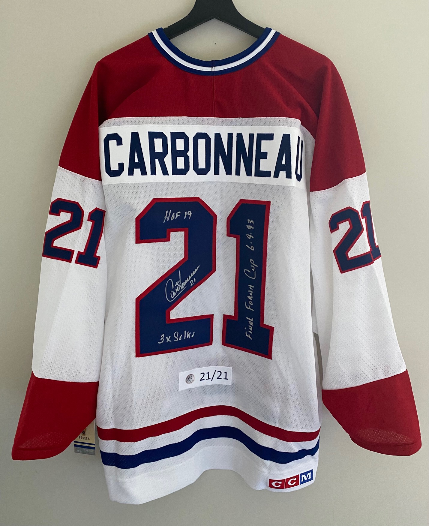 Lot Detail - Guy Carbonneau Montreal Canadiens Signed 1993 Stanley Cup ...