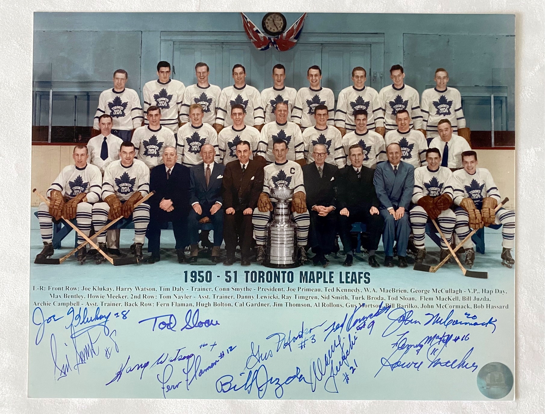 1951 Toronto Maple Leafs 12 Signature Stanley Cup Team Signed 8x10 Photo