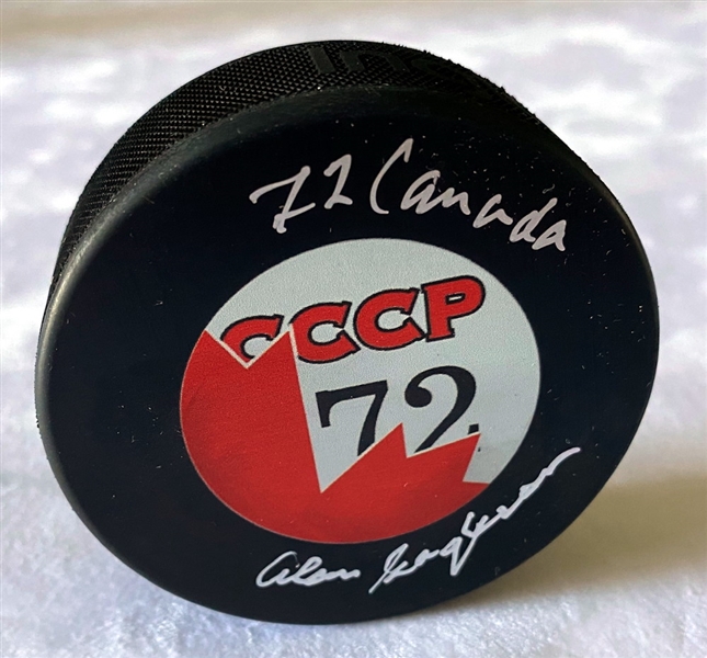 Alan Eagleson Signed 1972 Summit Series Canada CCCP Split Hockey Puck with 72 Canada Note