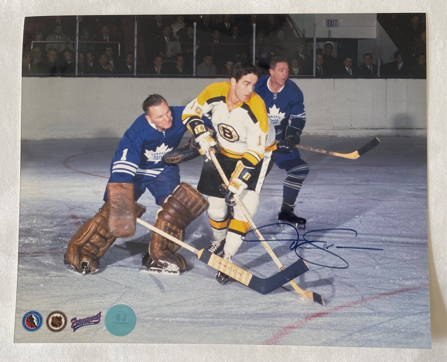 Derek Sanderson Boston Bruins Signed 8x10 Photo (Flawed)