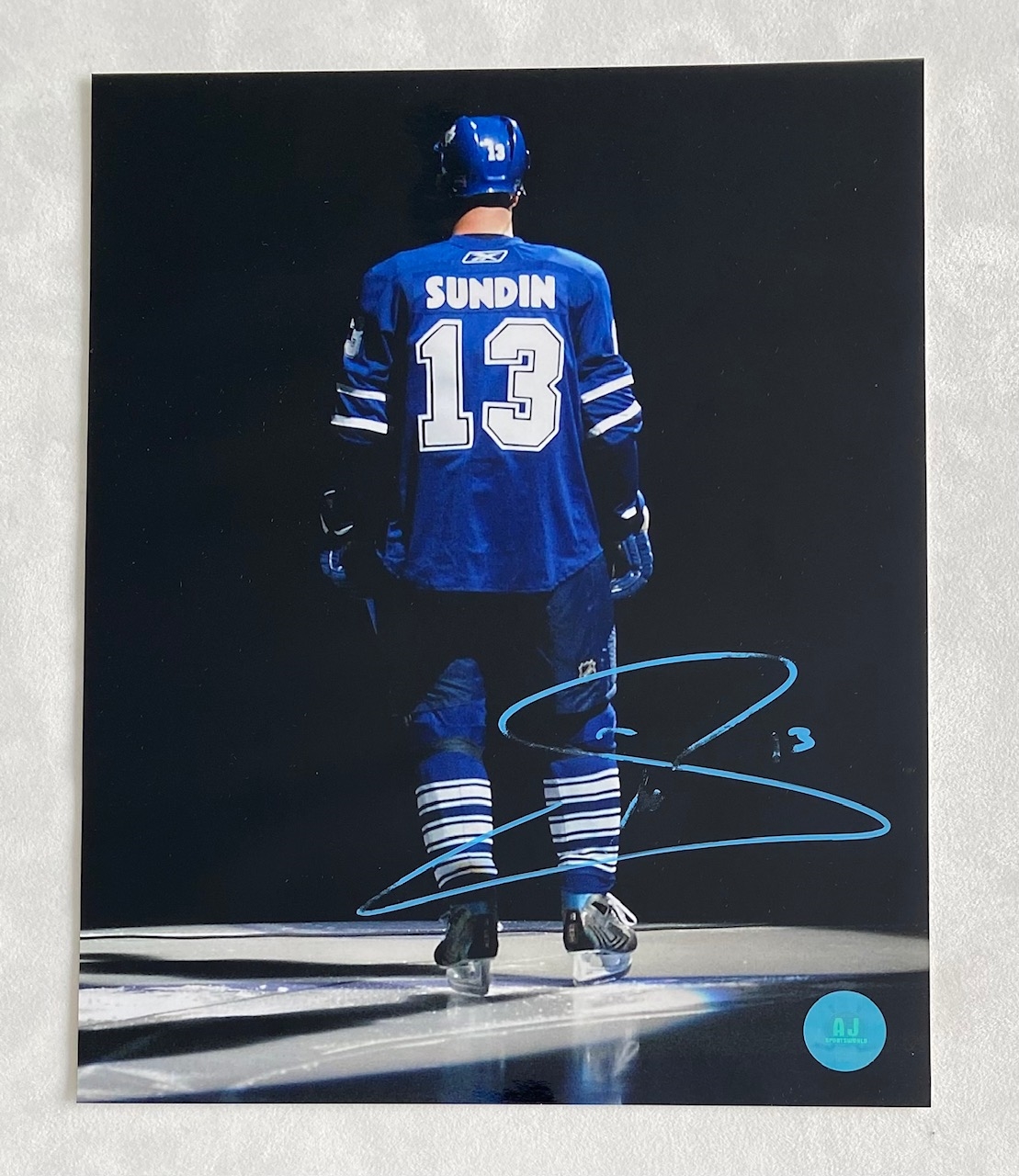 Mats Sundin Toronto Maple Leafs Signed 8x10 Photo (Flawed)