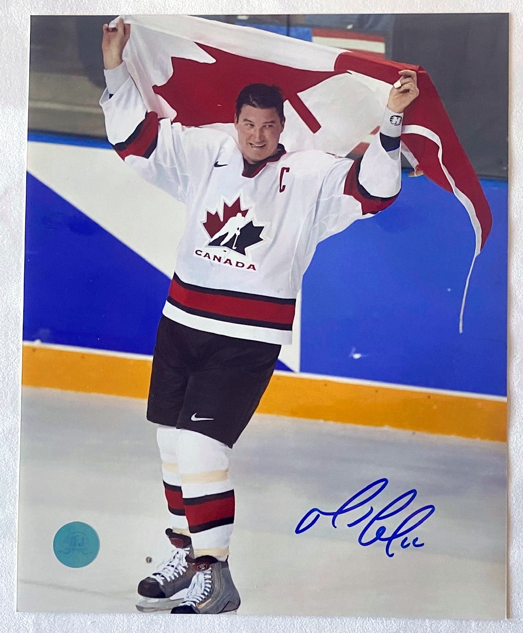 Mario Lemieux Team Canada Signed 2002 Olympic Gold 8x10 Photo
