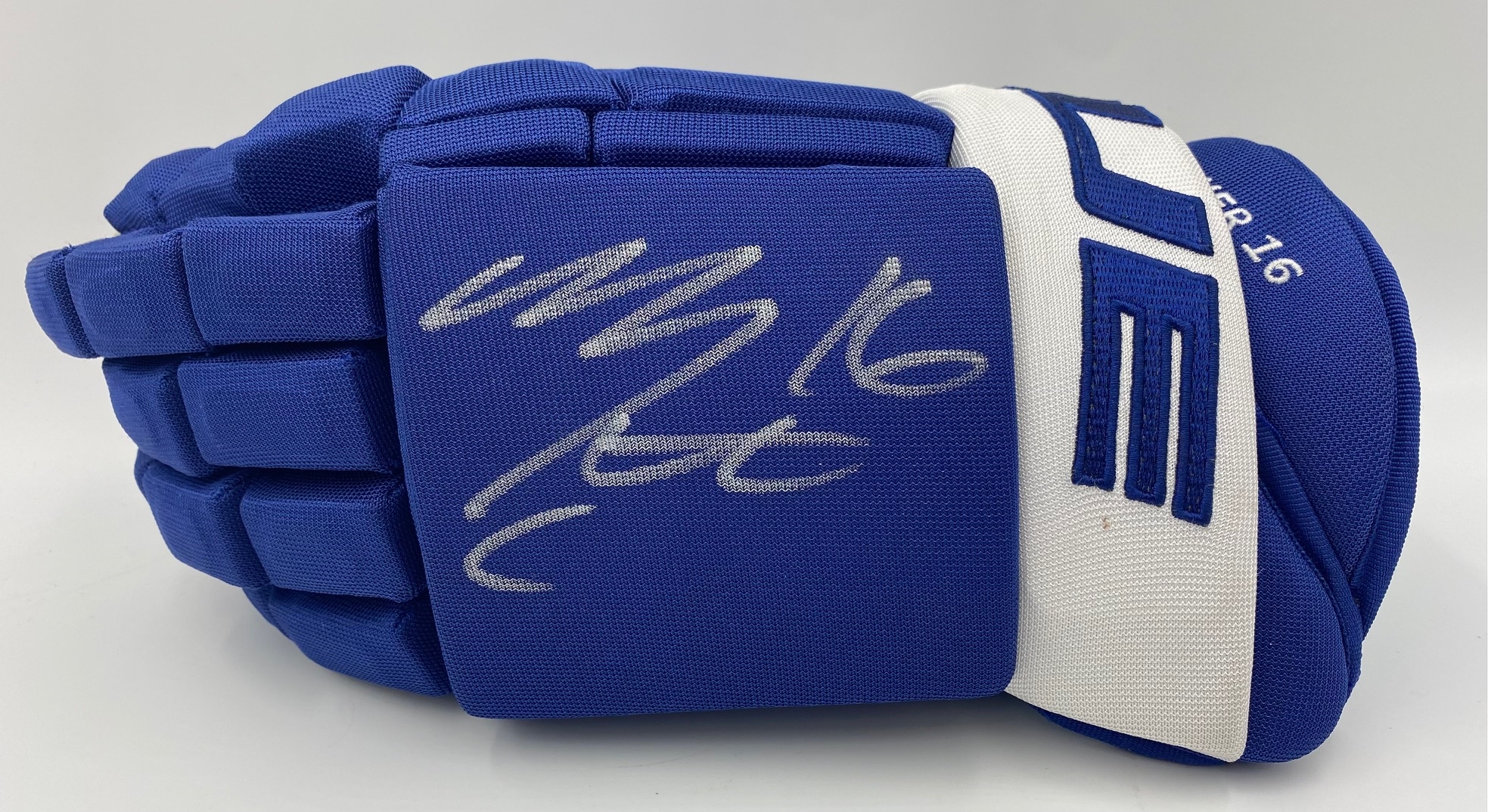 Mitch Marner Toronto Maple Leafs Signed Game Style True Pro Stock Hockey Glove