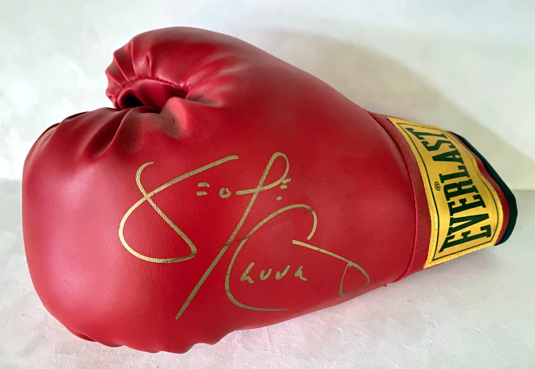 George Chuvalo Autographed Red Everlast Boxing Glove (Flawed)