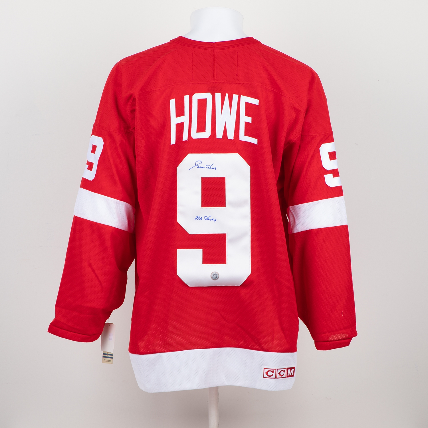 Gordie Howe Signed Detroit Red Wings Vintage CCM Jersey with Mr Hockey Note