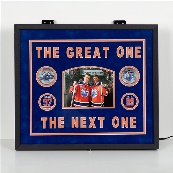 Wayne Gretzky & Connor McDavid Signed Oilers Acrylic 23x27 Illuminated Puck Frame