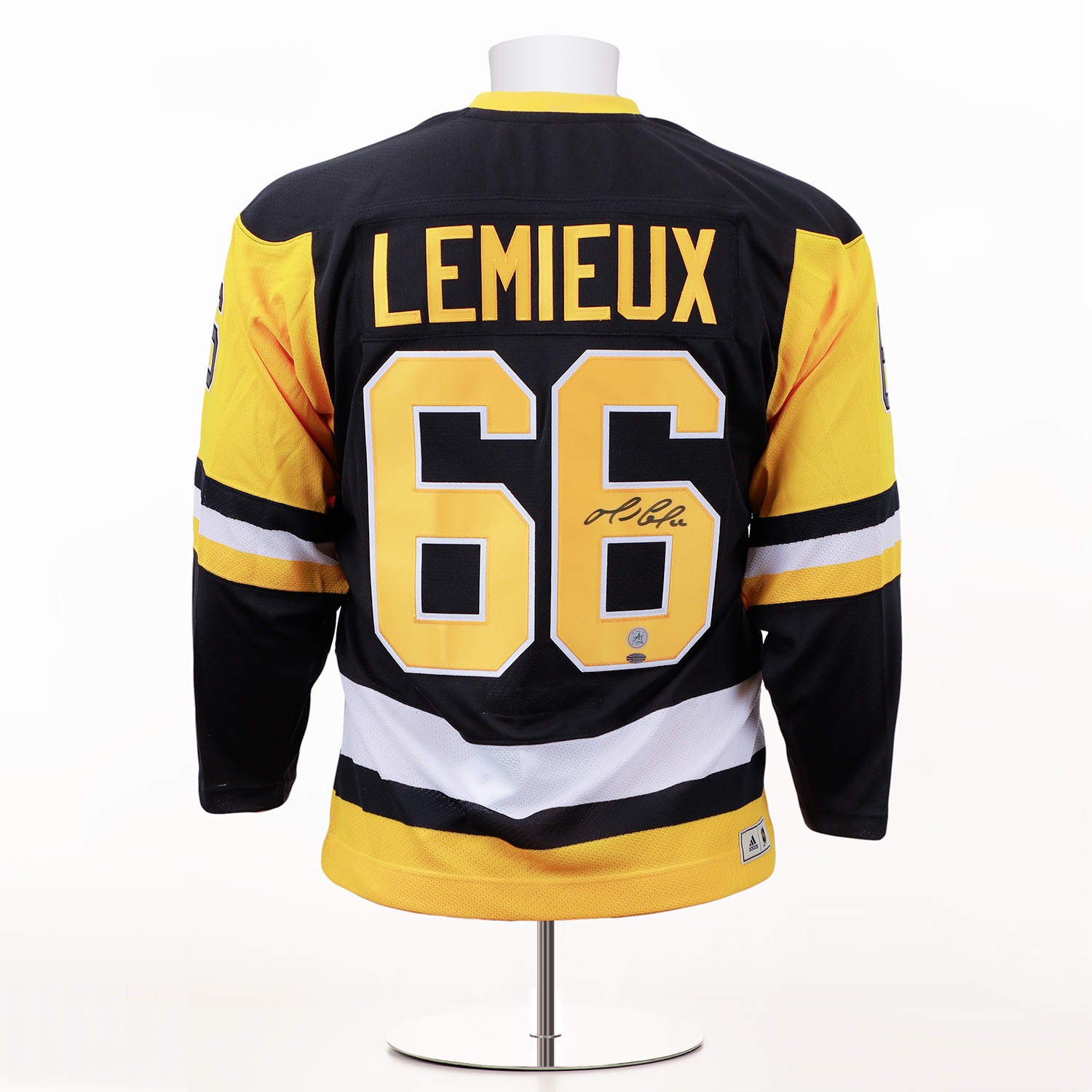 Mario Lemieux Signed Pittsburgh Penguins Team Classic Authentic Jersey