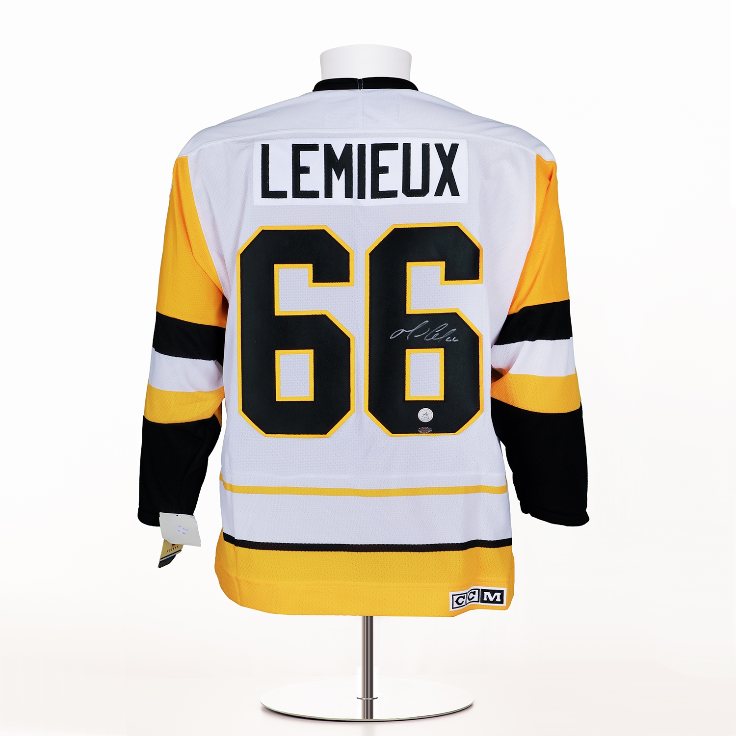 Mario Lemieux Autographed Pittsburgh Penguins Vintage CCM Jersey