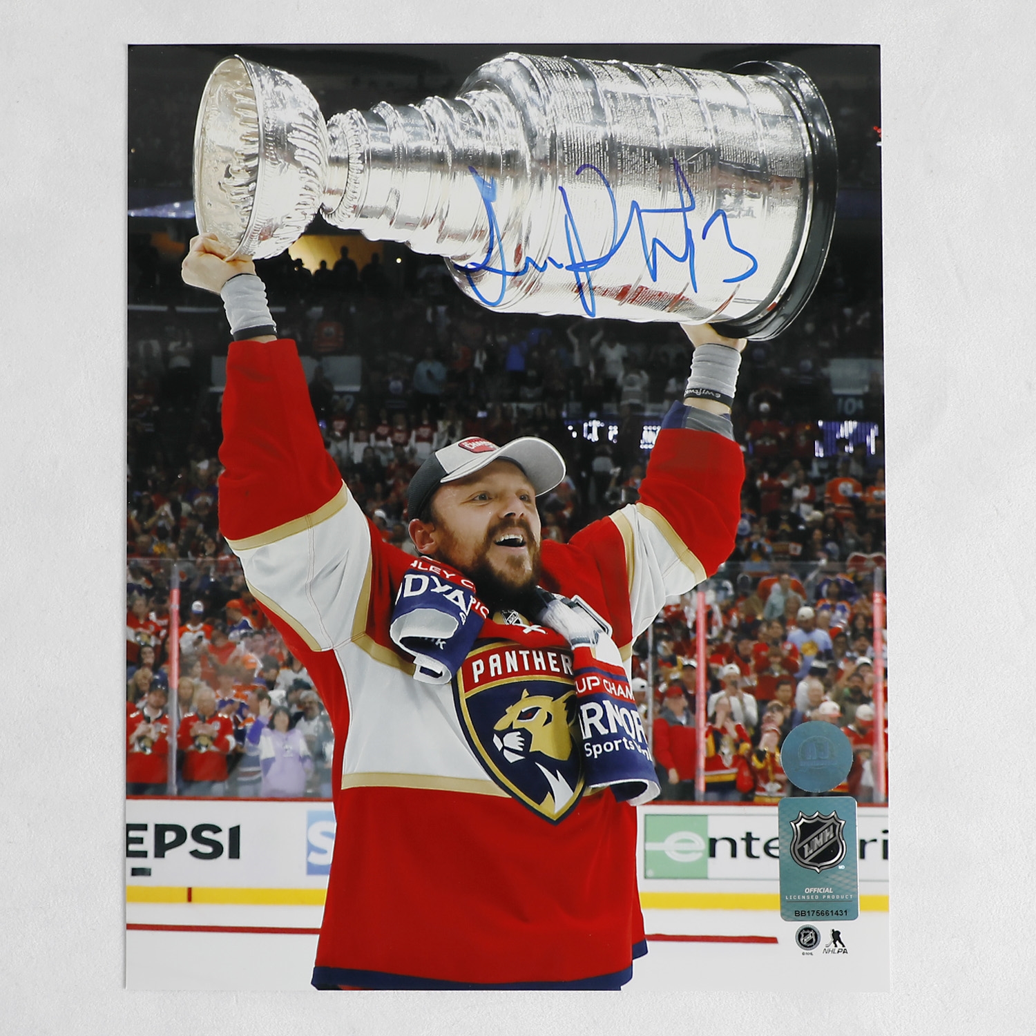 Sam Reinhart Signed Florida Panthers Stanley Cup 8x10 Photo (Flawed)