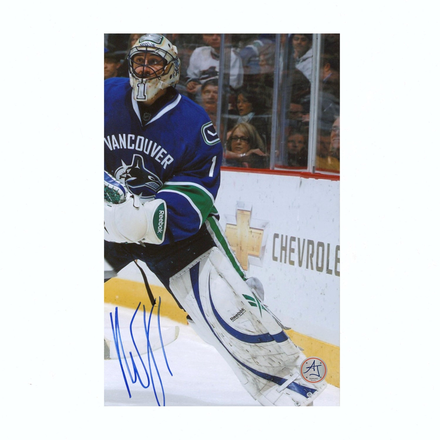 Roberto Luongo Autographed Vancouver Canucks 6x9 Photo