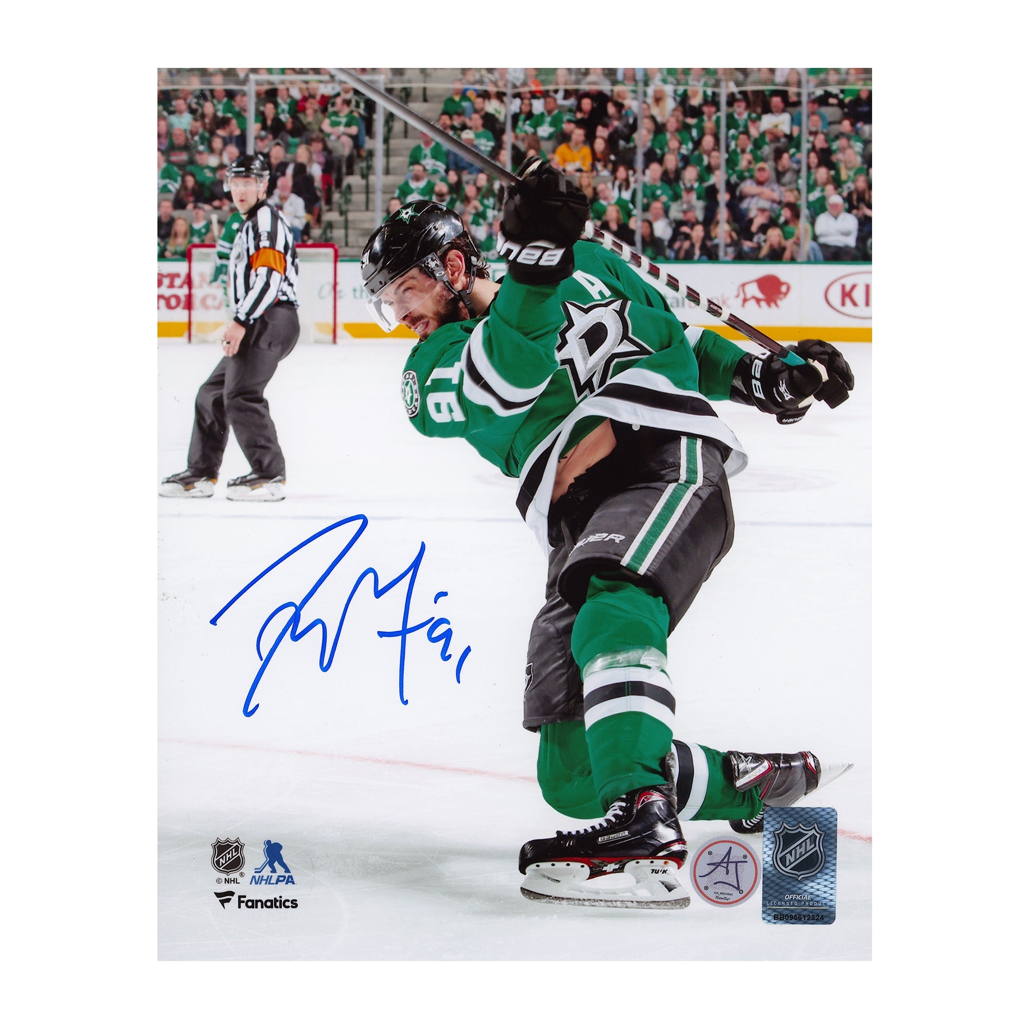 Tyler Seguin Autographed Dallas Stars Slapshot 8x10 Photo