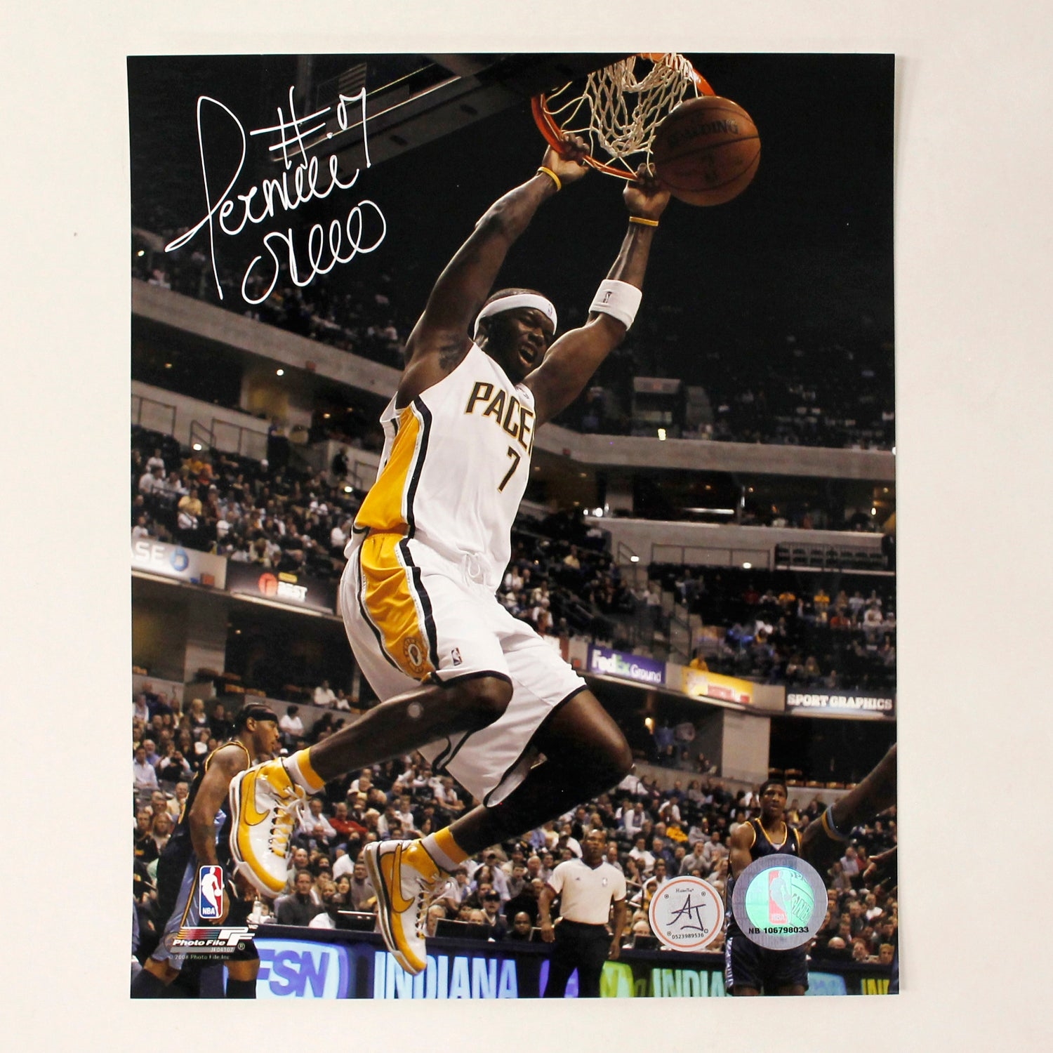 Jermaine ONeal Autographed Indiana Pacers Slam Dunk 8x10 Photo