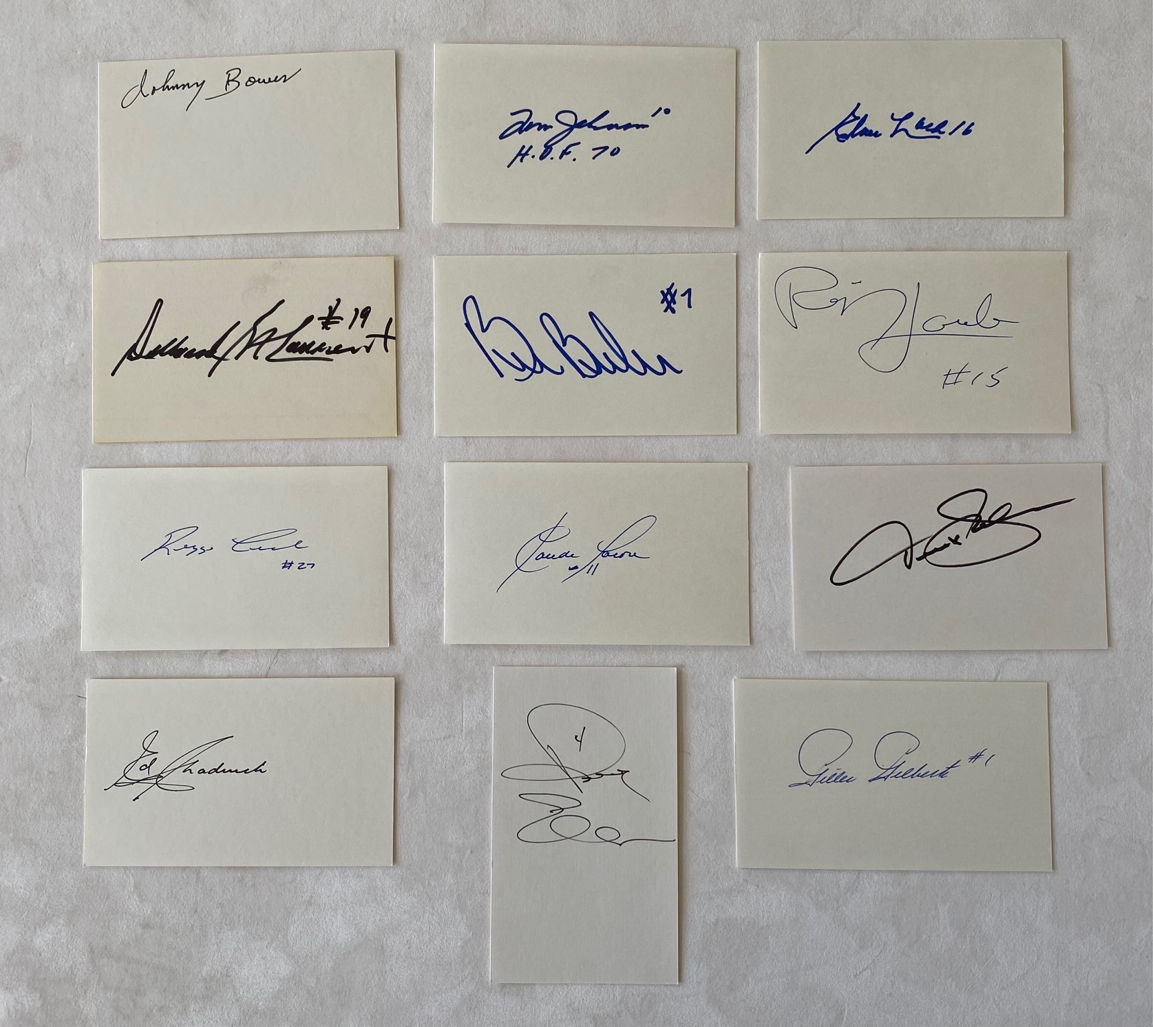 Lot of 12 Autographed Index Cards by Retired Hockey Stars