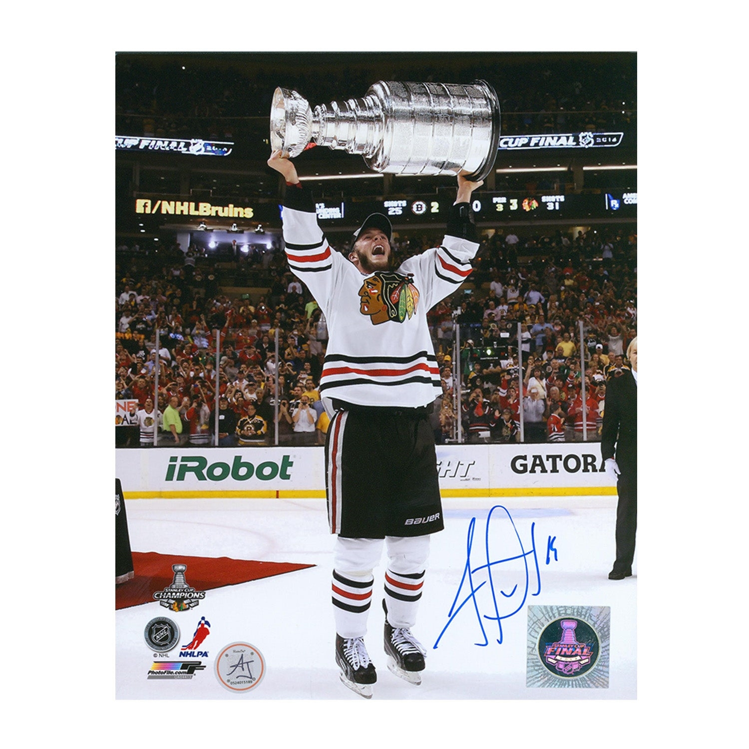 Jonathan Toews Signed Chicago Blackhawks 2013 Stanley Cup 8x10 Photo