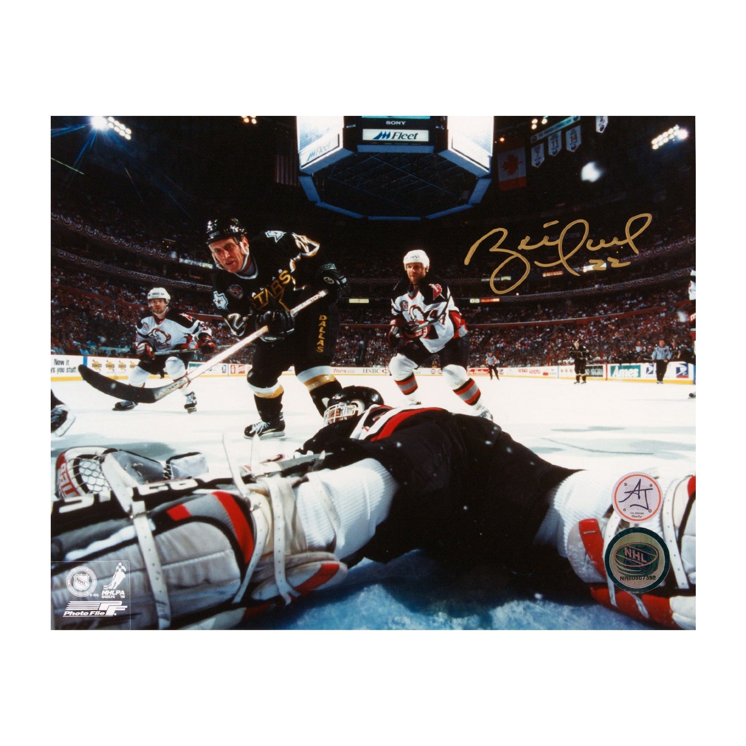 Brett Hull Signed Dallas Stars 1999 Stanley Cup Winning Goal 8x10 Photo