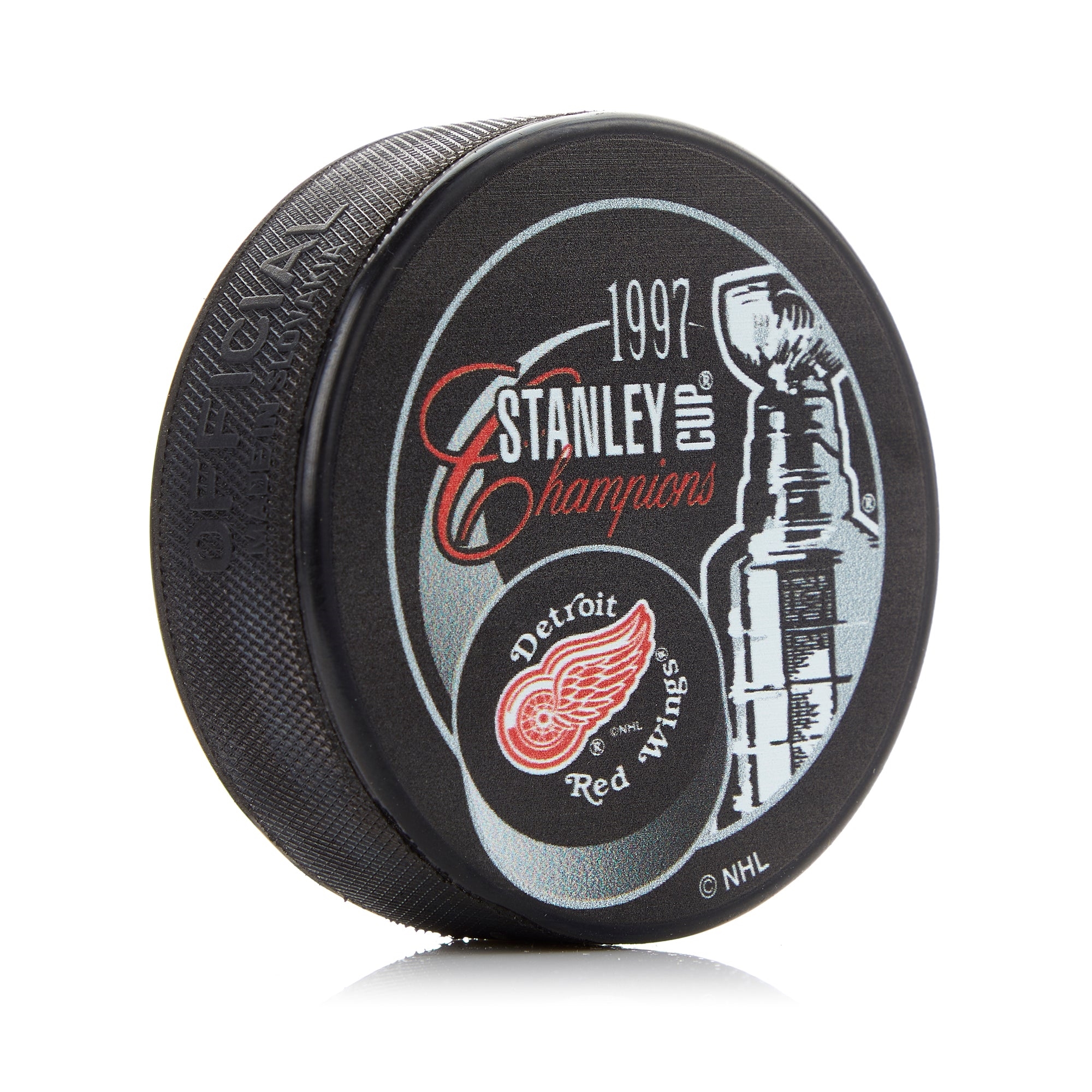 Detroit Red Wings 1997 Stanley Cup Champion Souvenir Hockey Puck