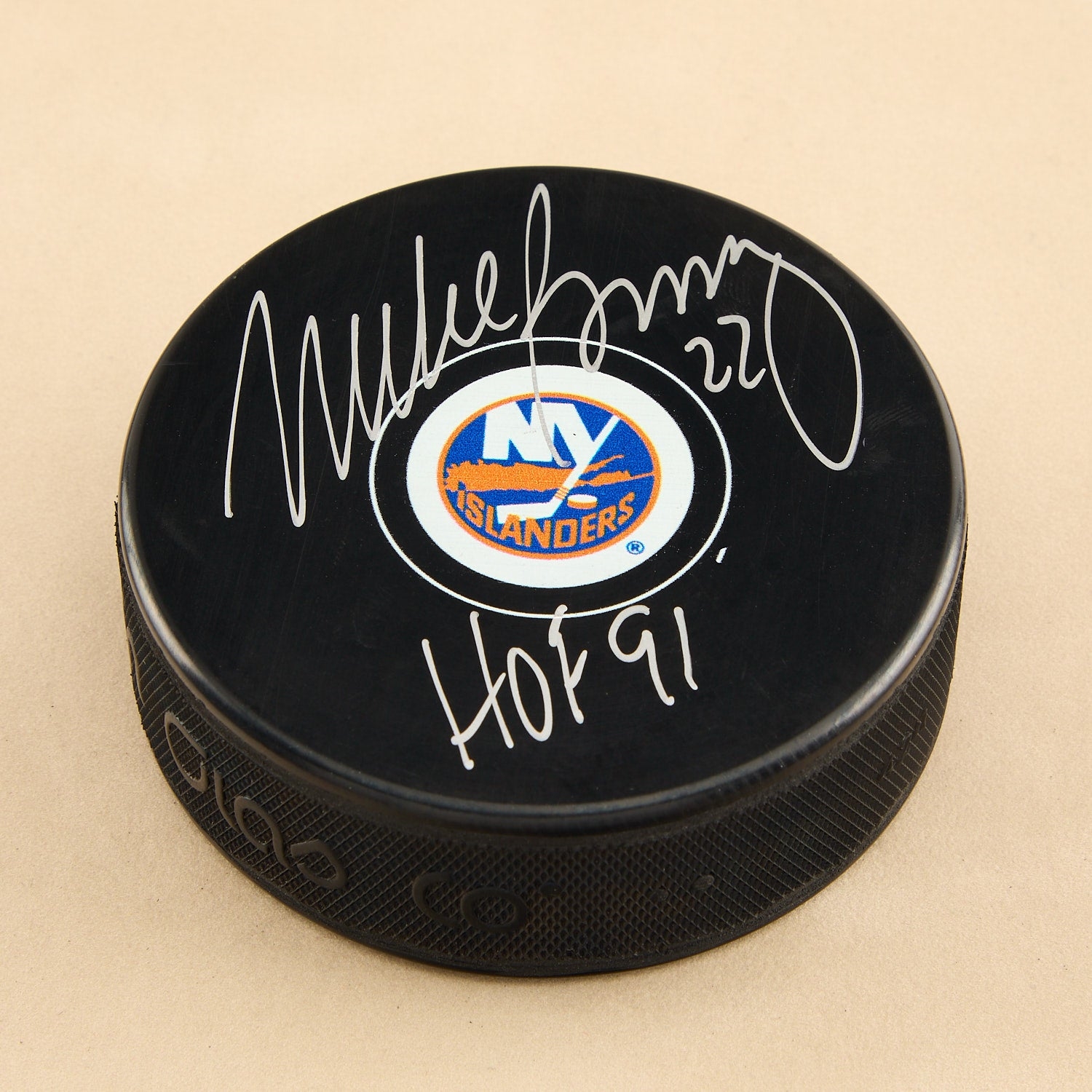 Mike Bossy Autographed New York Islanders Hockey Puck with HOF Note