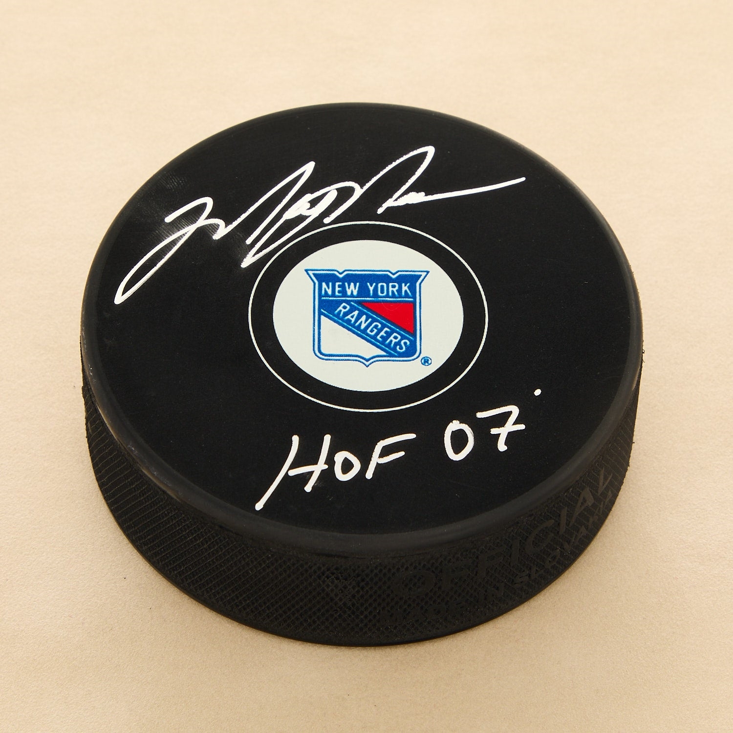 Mark Messier Signed New York Rangers Hockey Puck with HOF Note