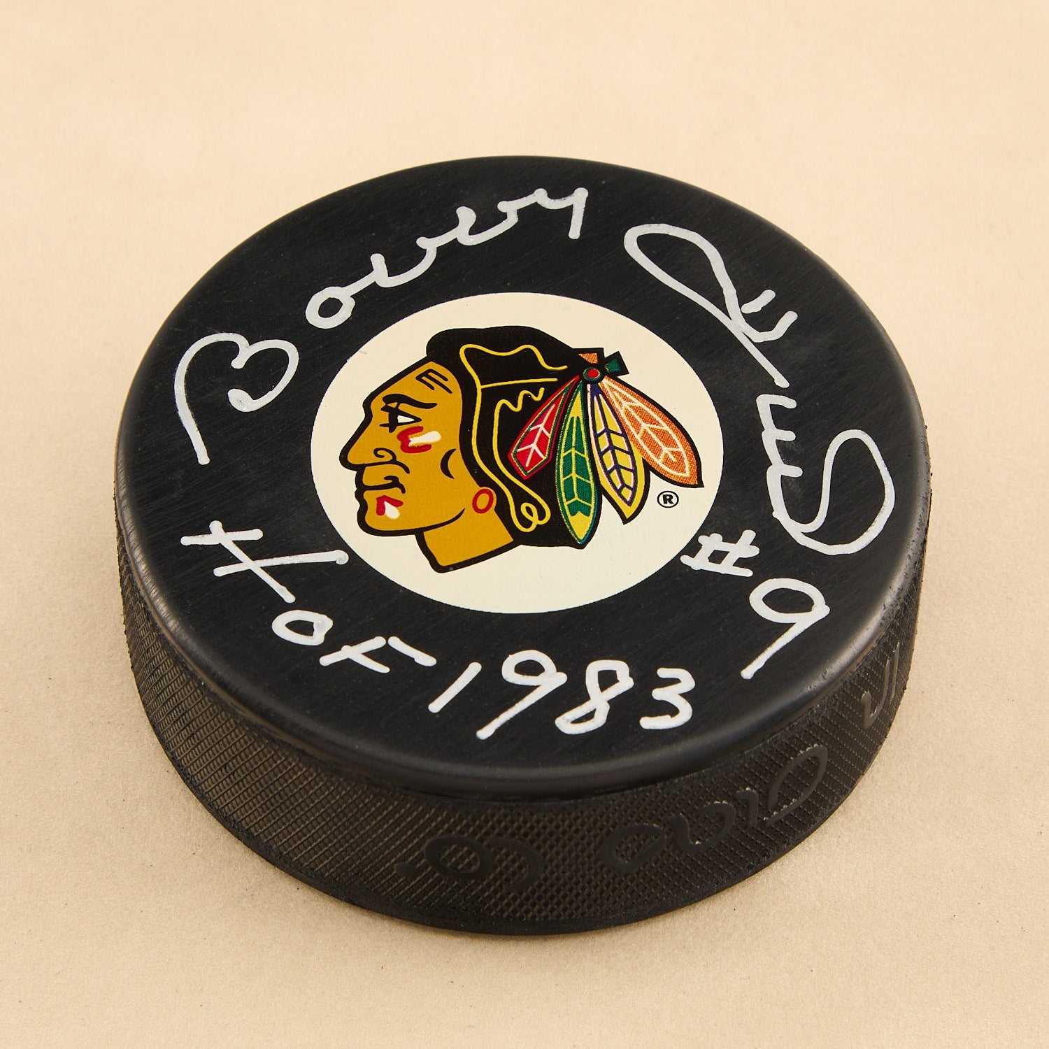 Bobby Hull Signed Chicago Blackhawks Hockey Puck with HOF Note