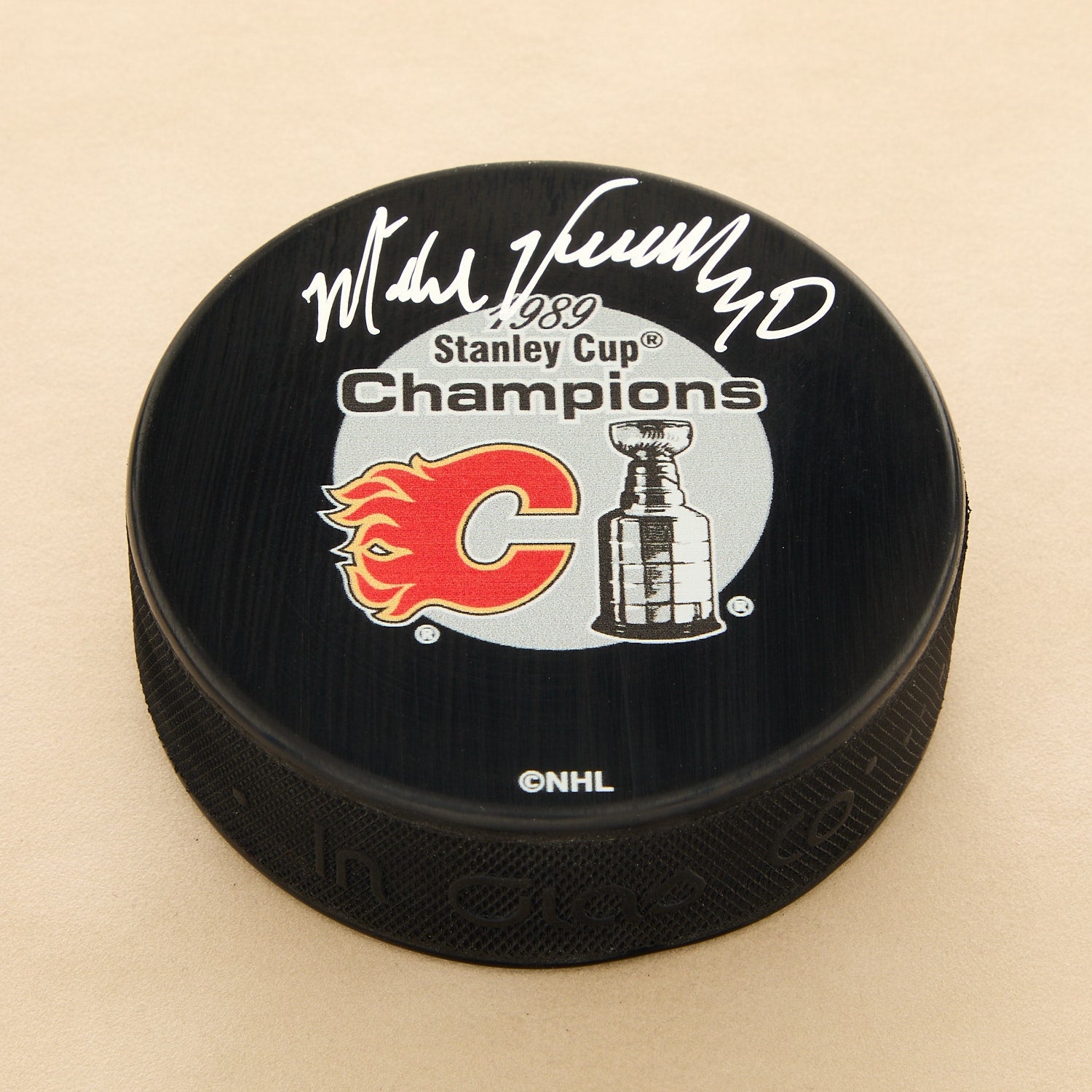 Mike Vernon Autographed Calgary Flames 1989 Stanley Cup Puck
