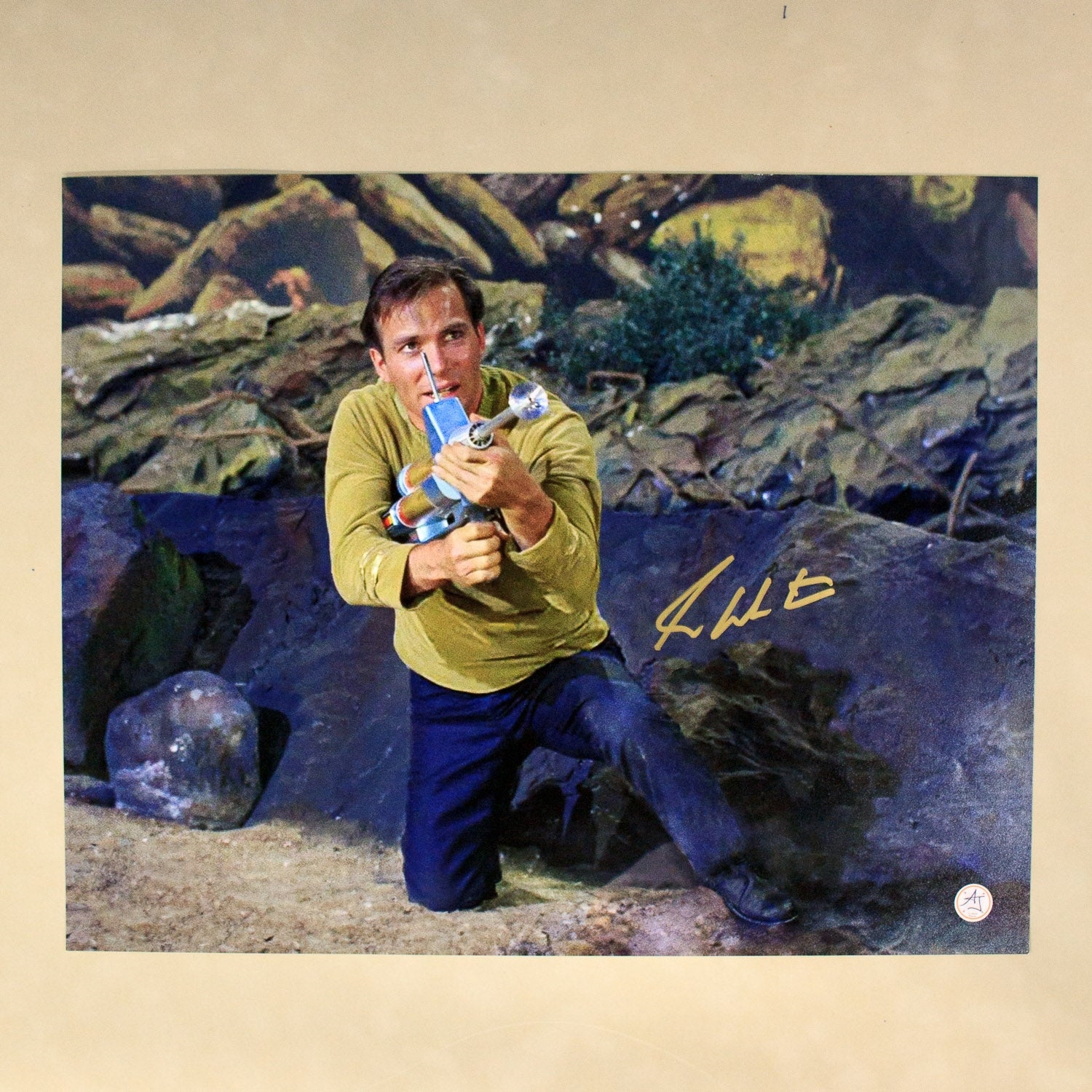 William Shatner Signed Star Trek Captain Kirk with Phaser Gun 16x20 Photo