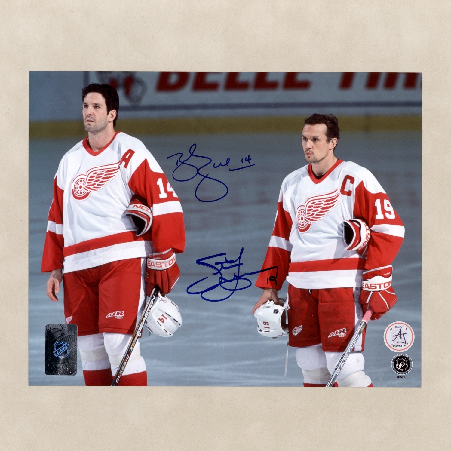 Steve Yzerman & Brendan Shanahan Dual Signed Detroit Red Wings 8x10 Photo