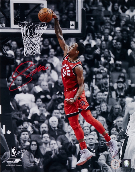 Demar Derozan Autographed Raptors Colour Isolation 11x14 Photo