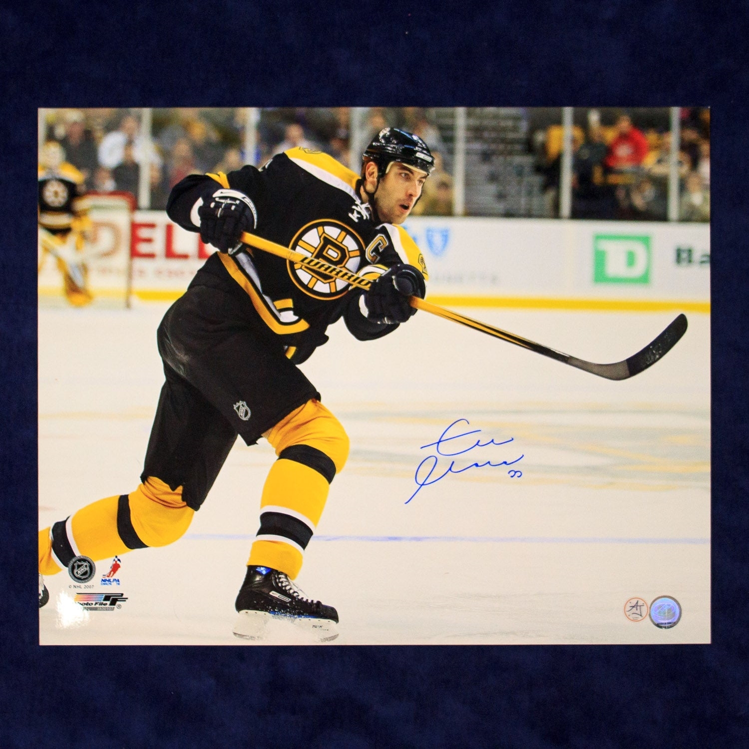 Zdeno Chara Autographed Boston Bruins Point Shot 16x20 Photo